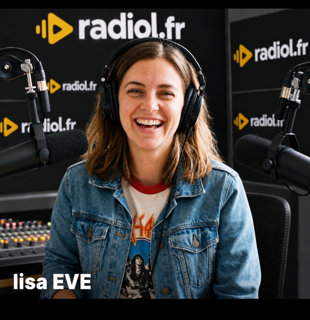 lisa EVE